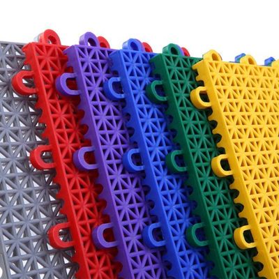 武漢山東通佳懸浮地板設(shè)備與實木地板 創(chuàng)新技術(shù)與傳統(tǒng)工藝的完美融合