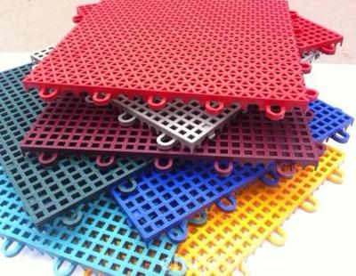 四川南充地面裝飾選擇 塑料拼裝地板、塑膠地板與實木地板綜合解析